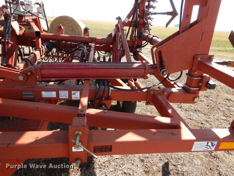 image for item DL4731 Sunflower 3060-42  Fallow King field cultivator