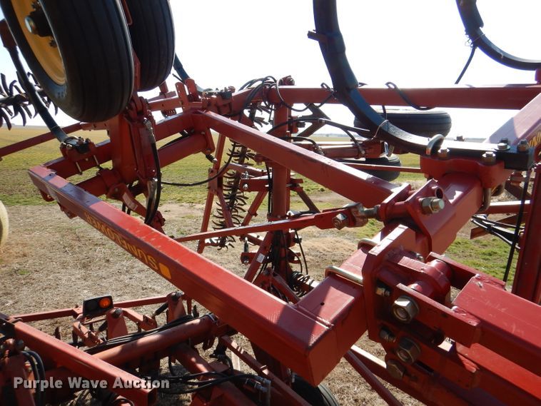 image for item DL4731 Sunflower 3060-42  Fallow King field cultivator