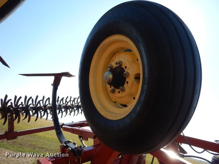 image for item DL4731 Sunflower 3060-42  Fallow King field cultivator