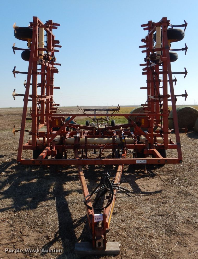 image for item DL4732 Krause 4138  field cultivator