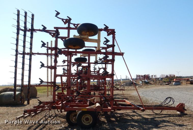 image for item DL4732 Krause 4138  field cultivator