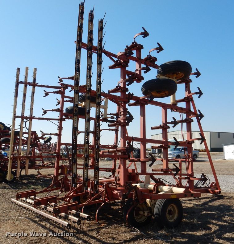 image for item DL4732 Krause 4138  field cultivator