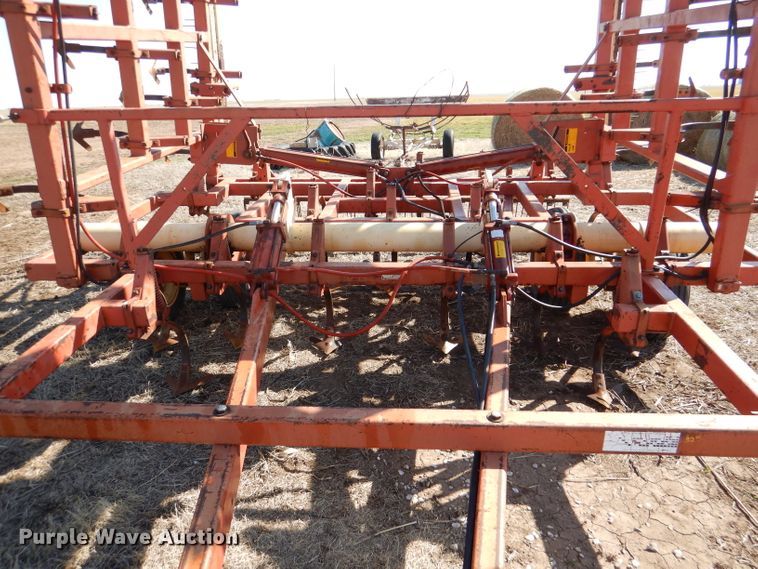 image for item DL4732 Krause 4138  field cultivator