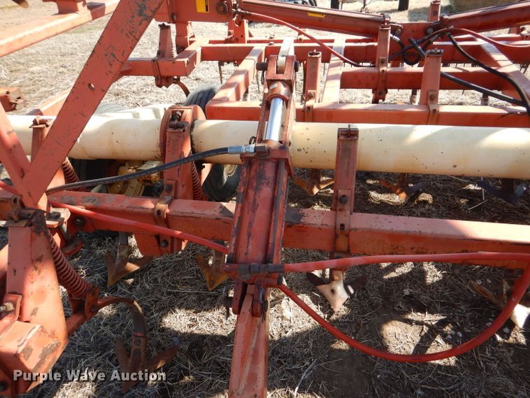 image for item DL4732 Krause 4138  field cultivator
