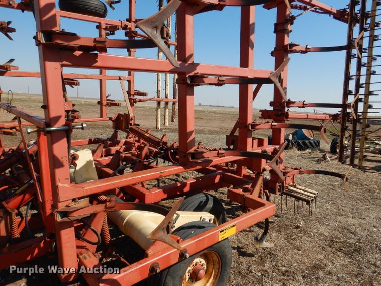 image for item DL4732 Krause 4138  field cultivator