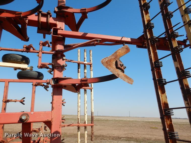 image for item DL4732 Krause 4138  field cultivator