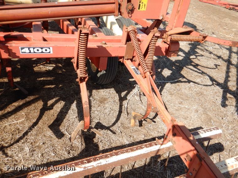 image for item DL4732 Krause 4138  field cultivator