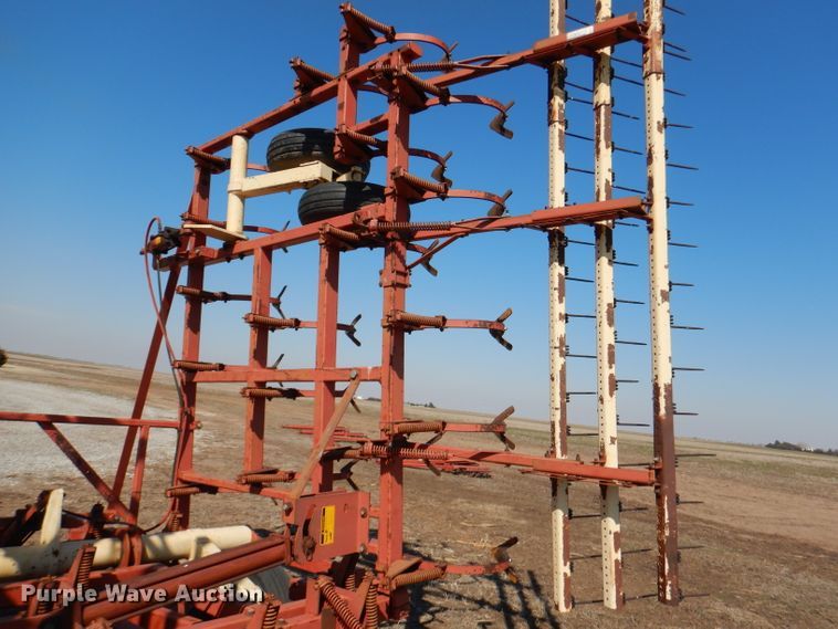 image for item DL4732 Krause 4138  field cultivator