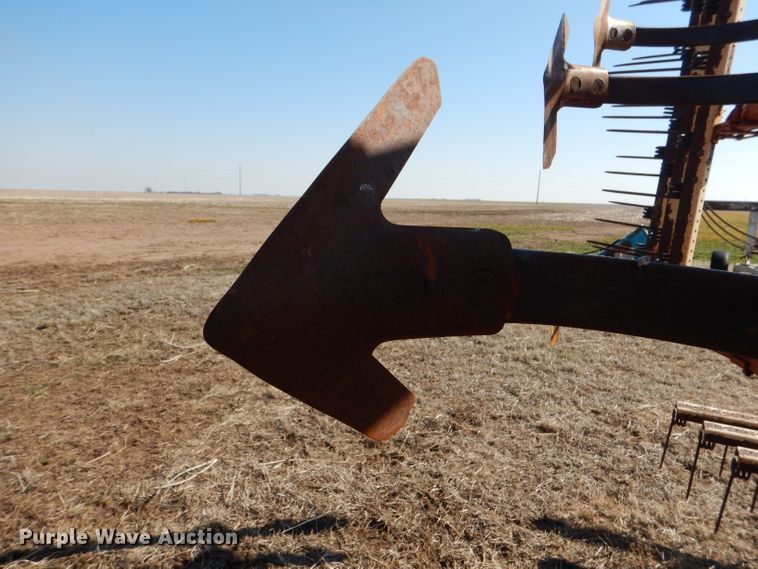 image for item DL4732 Krause 4138  field cultivator