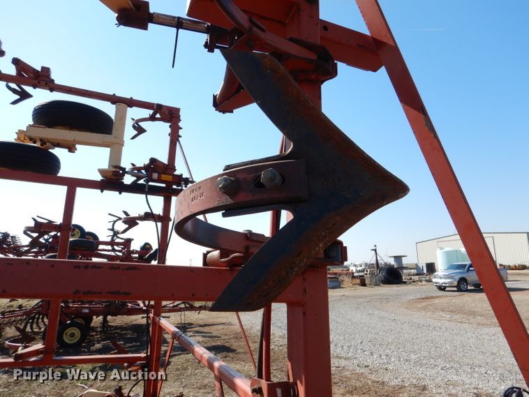 image for item DL4732 Krause 4138  field cultivator