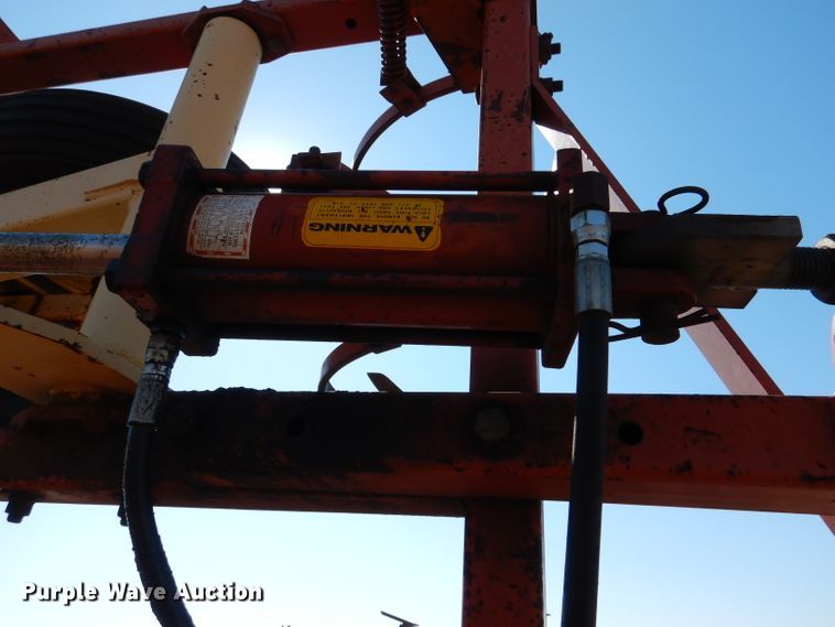 image for item DL4732 Krause 4138  field cultivator