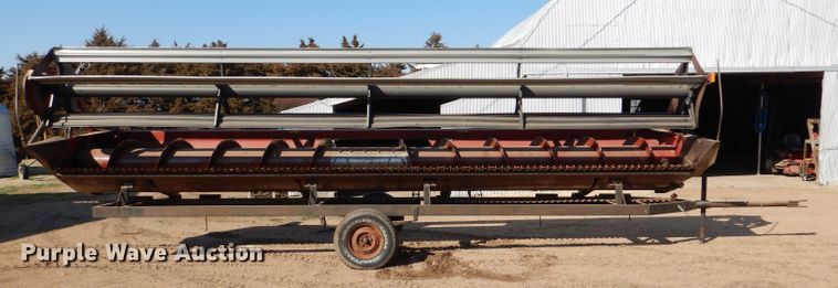 image for item DL4734 1991 Case IH 1010  rigid head