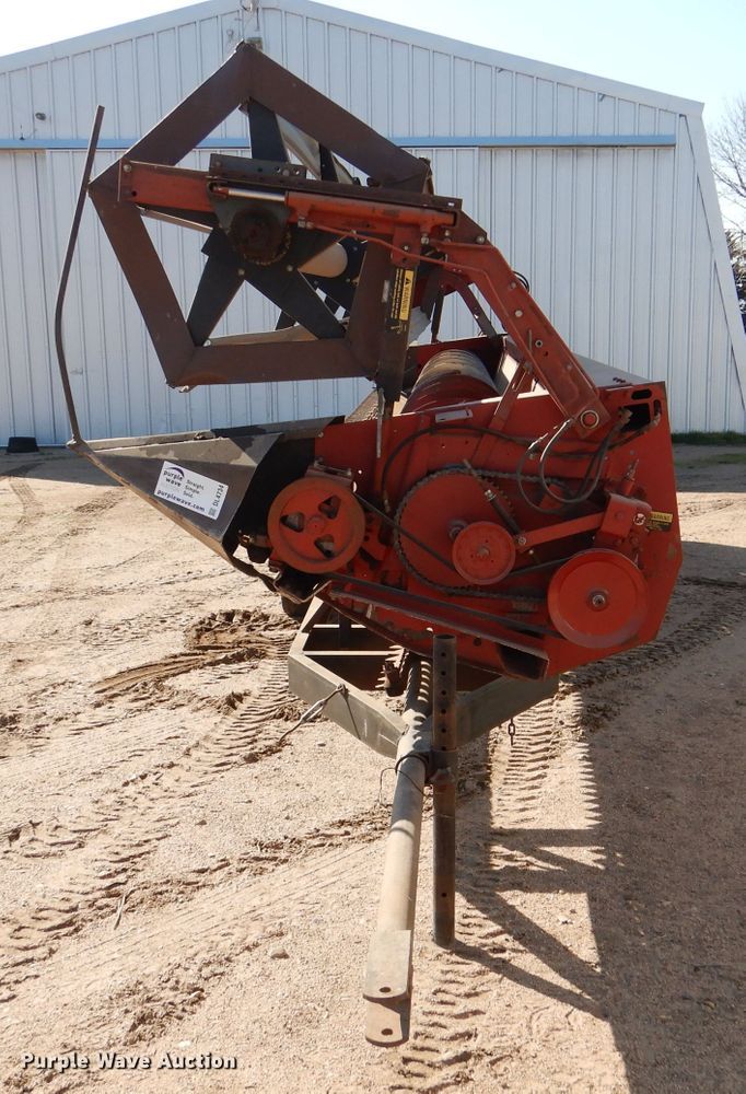 image for item DL4734 1991 Case IH 1010  rigid head