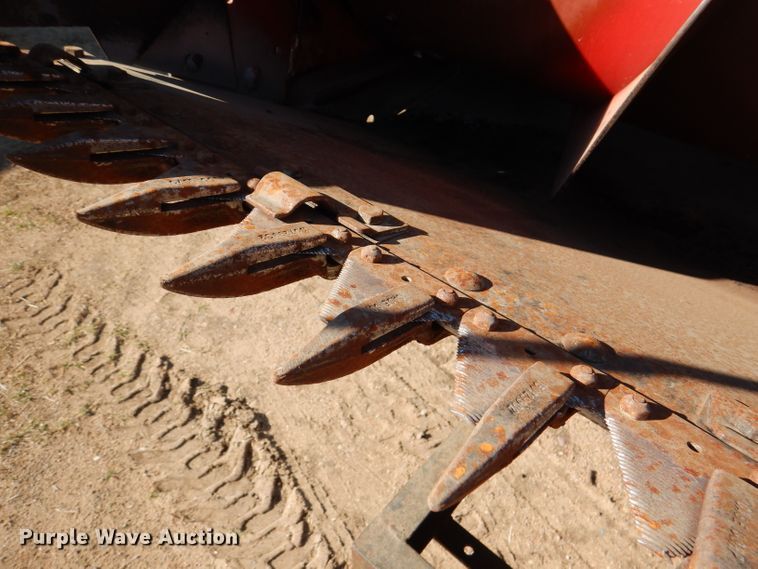 image for item DL4734 1991 Case IH 1010  rigid head