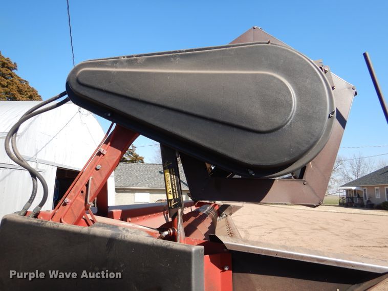 image for item DL4734 1991 Case IH 1010  rigid head