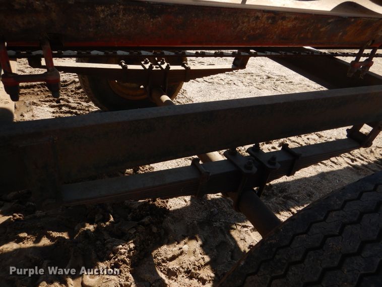 image for item DL4734 1991 Case IH 1010  rigid head