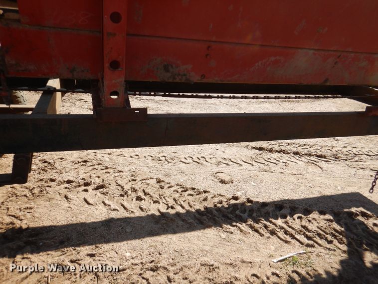 image for item DL4734 1991 Case IH 1010  rigid head