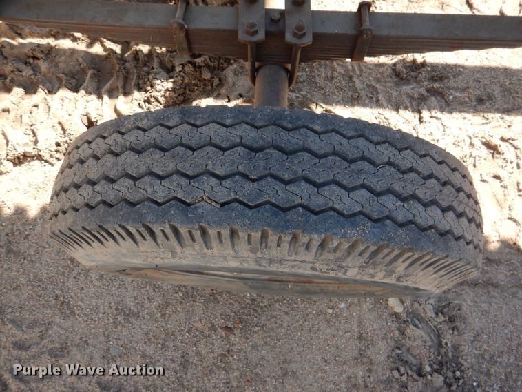 image for item DL4734 1991 Case IH 1010  rigid head