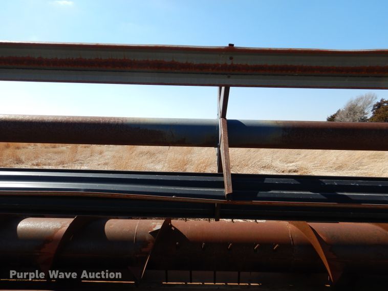 image for item DL4735 1990 Case IH 1010  rigid head