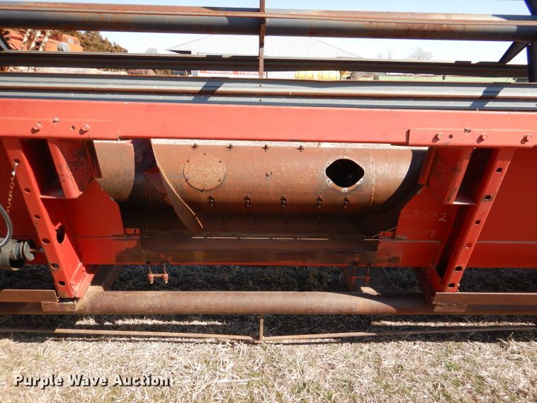 image for item DL4735 1990 Case IH 1010  rigid head