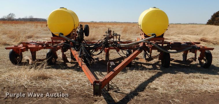 image for item DL4736 Richardson  sweep plow