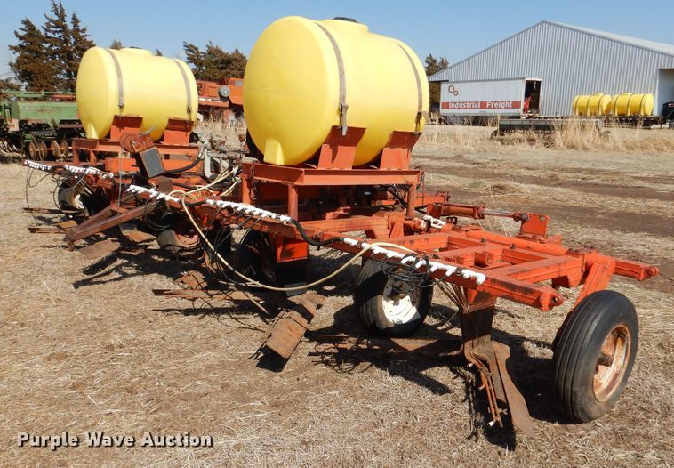 image for item DL4736 Richardson  sweep plow