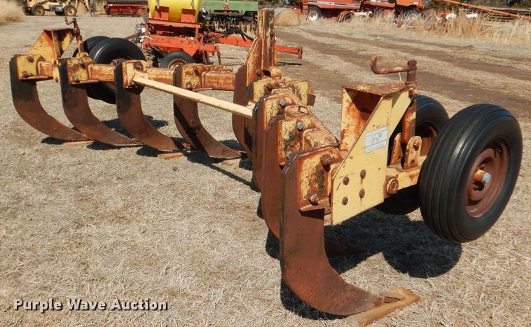 image for item DL4737 Big Ox  V-ripper