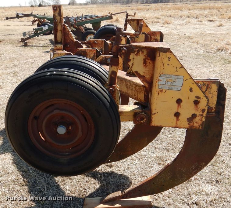 image for item DL4737 Big Ox  V-ripper