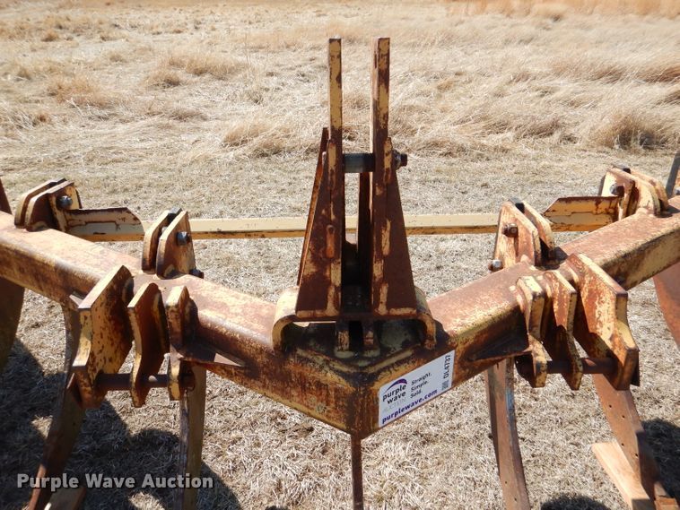 image for item DL4737 Big Ox  V-ripper