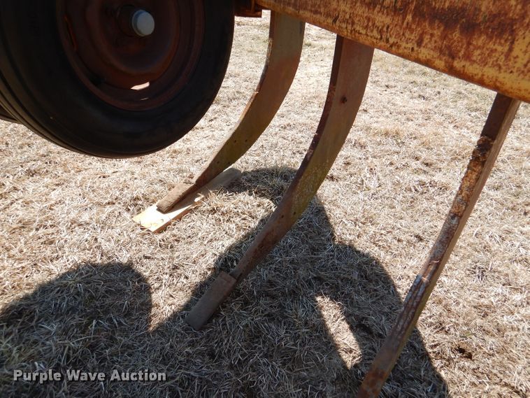 image for item DL4737 Big Ox  V-ripper