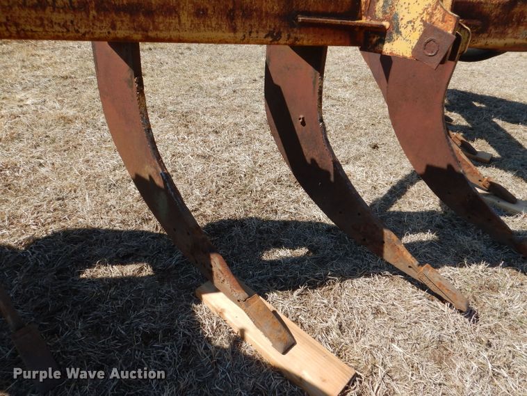 image for item DL4737 Big Ox  V-ripper