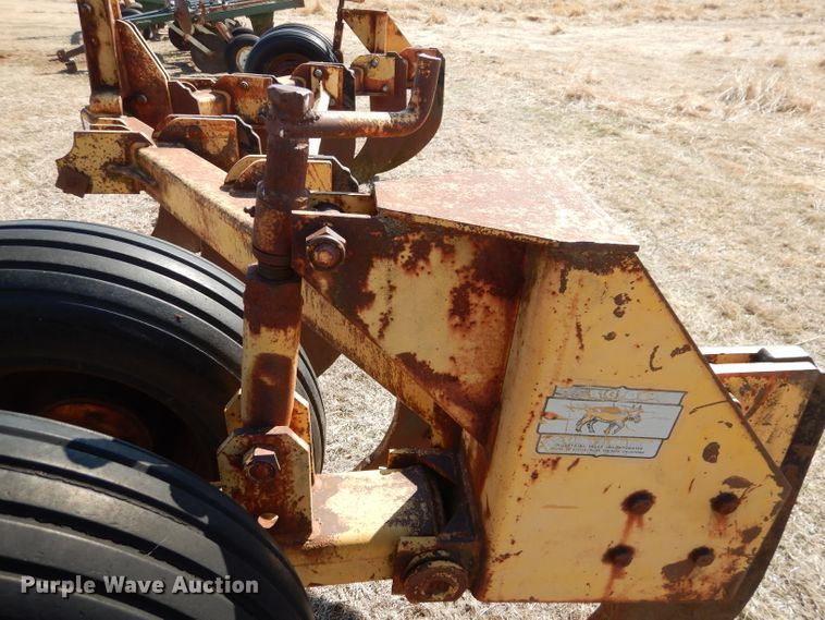 image for item DL4737 Big Ox  V-ripper