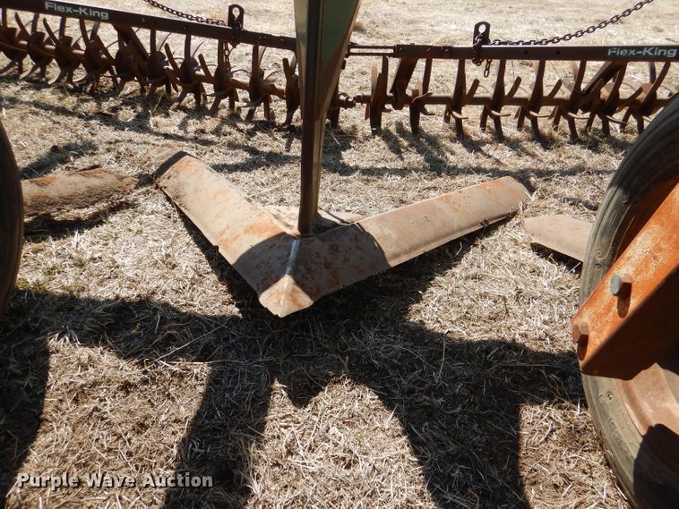 image for item DL4739 Flex King KM-14  sweep plow