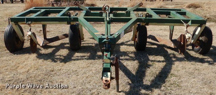 image for item DL4740 Flex King KM-17  sweep plow