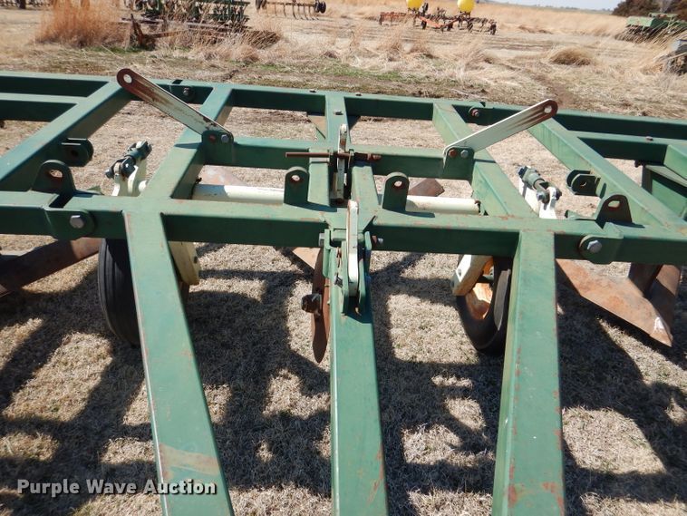 image for item DL4740 Flex King KM-17  sweep plow