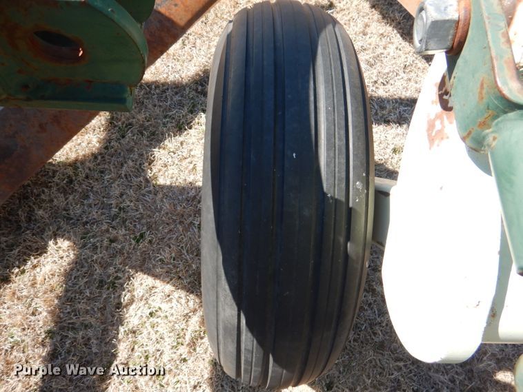 image for item DL4740 Flex King KM-17  sweep plow