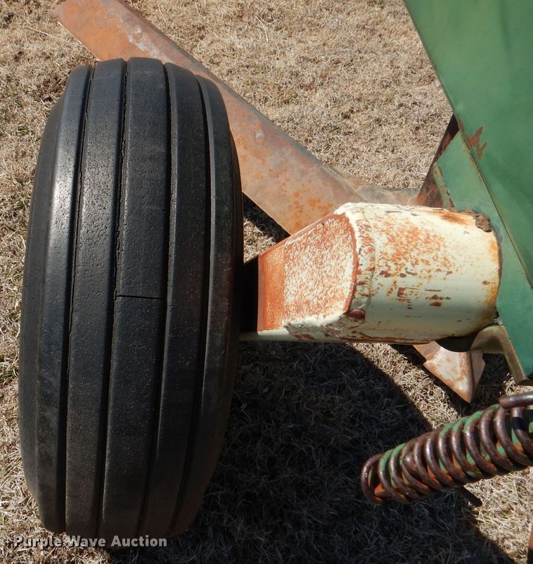 image for item DL4740 Flex King KM-17  sweep plow