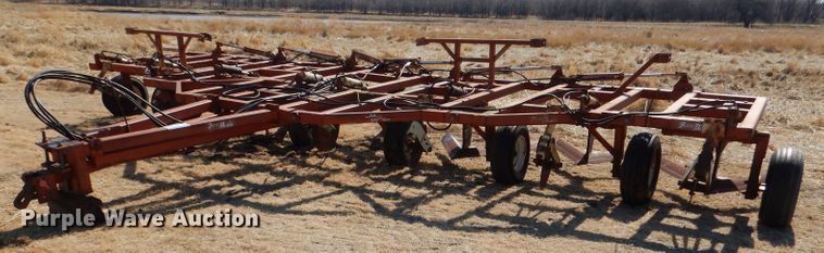 image for item DL4742 Miller FB7533  sweep plow