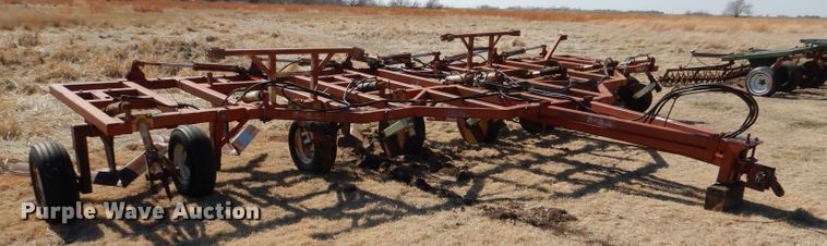 image for item DL4742 Miller FB7533  sweep plow