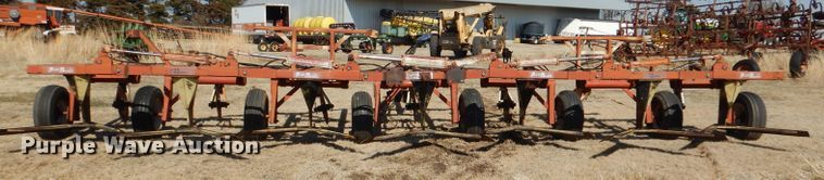 image for item DL4742 Miller FB7533  sweep plow