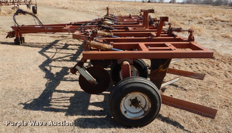 image for item DL4742 Miller FB7533  sweep plow