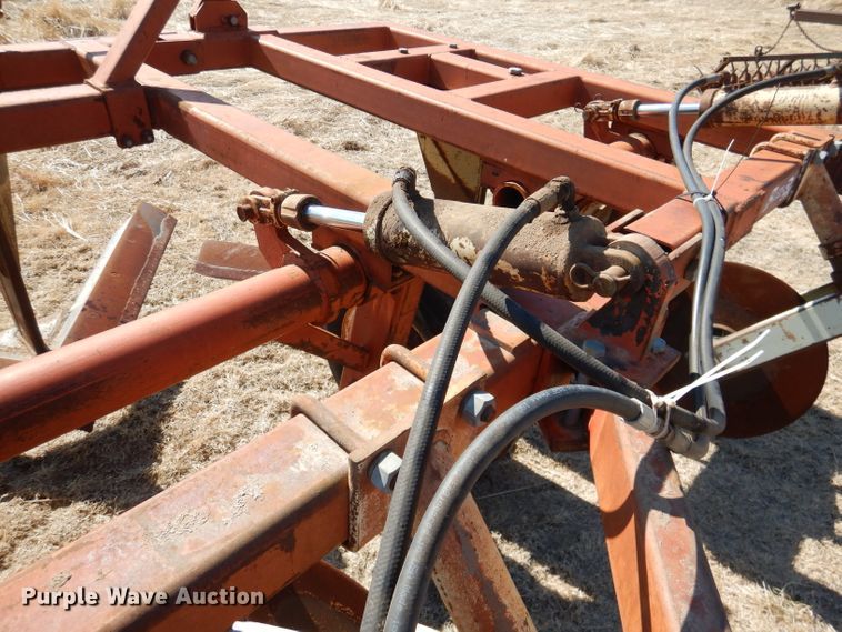 image for item DL4742 Miller FB7533  sweep plow