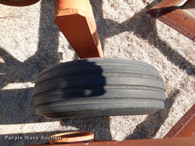 image for item DL4742 Miller FB7533  sweep plow