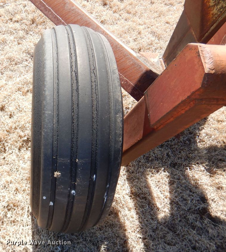 image for item DL4742 Miller FB7533  sweep plow