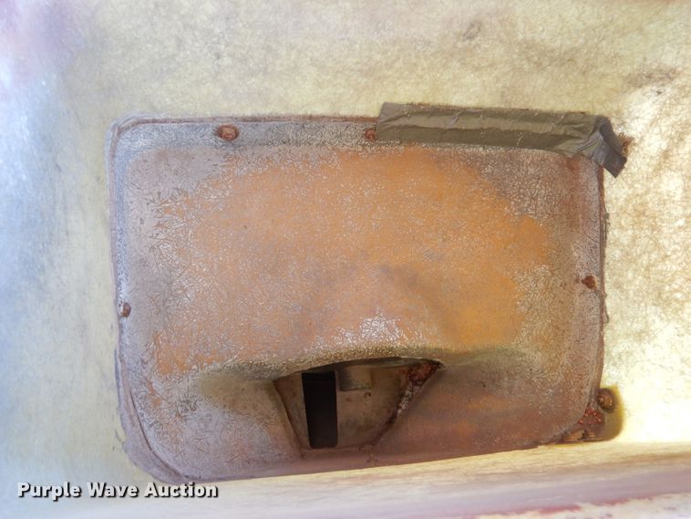 image for item DL4743 John Deere 7000  planter