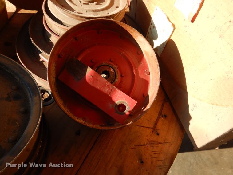 image for item DL4747 Case 1660/1680 parts