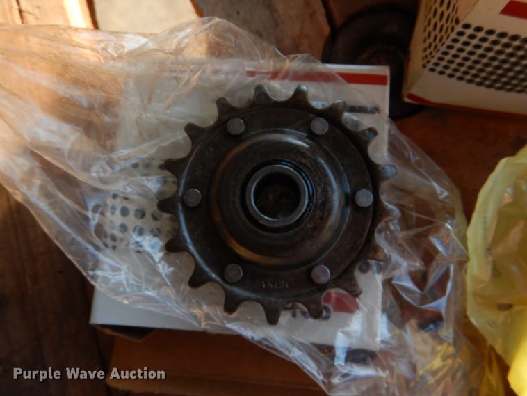 image for item DL4747 Case 1660/1680 parts