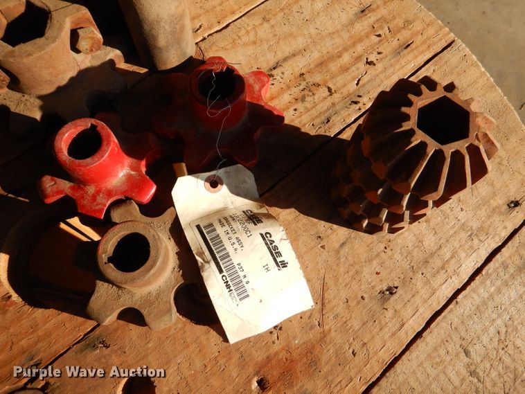 image for item DL4747 Case 1660/1680 parts