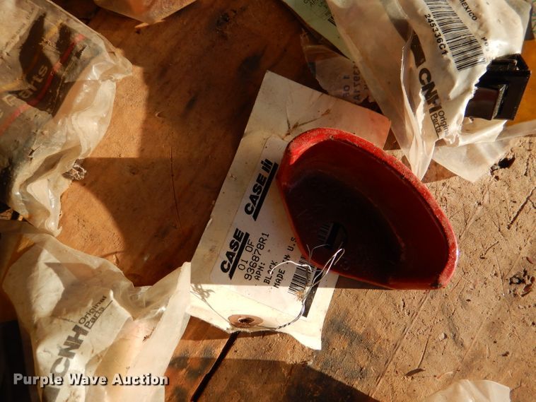 image for item DL4747 Case 1660/1680 parts