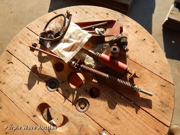 image for item DL4747 Case 1660/1680 parts